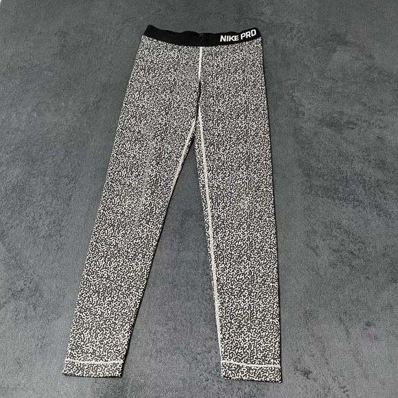 Nike Pants - Nike Pro Dri-Fit Tight Leggings Womens M StayCool Black & White Mezzo Print Pant